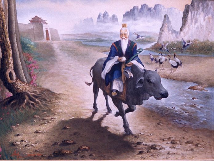 LaoZi also known as ThaySangLawCinPhoto'sthaysanglawcin.jpg / Author:widodo Lao Tsé establece las virtudes que hemos de tener para vivir conforme al Tao: piedad, magnanimidad, abnegación, honestidad, introspección, inactividad y enseñanza.