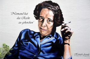 Las mujeres en la filosofía (Parte 2) Grafiti en el muro de la casa donde nació la pensadora alemana en Linden-Limmer, Hannover, realizado por Patrik Wolters (BeneR1) con Kevin Lasner. Foto: Bern Schwabe.