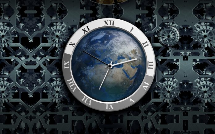 Autor: PIRO4D Fuente: Pixabay CC0 Enlace: https://pixabay.com/es/reloj-movimiento-tiempo-2015460/