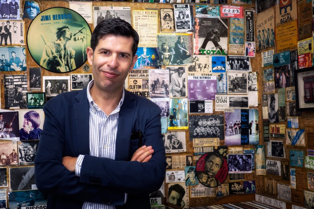 Eduardo Infante (Foto por cortesía del autor). «La autonomía personal es el camino hacia la libertad, que a su vez es el camino hacia la felicidad.»