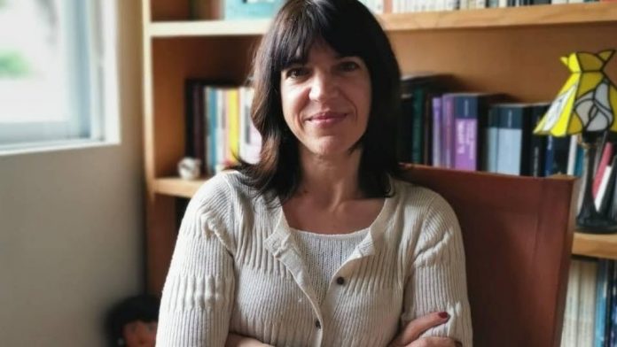 Ángeles Eraña Investigadora del Instituto de Investigaciones Filosóficas, la filósofa mexicana Ángeles Eraña fue coordinadora del posgrado de Filosofía de la Universidad Nacional Autónoma de México.