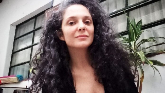 Macarena Marey Macarena Marey, filósofa, especialista en historia de la filosofía política y teorías de la democracia, profesora de Filosofía política en la Universidad de Buenos Aires.