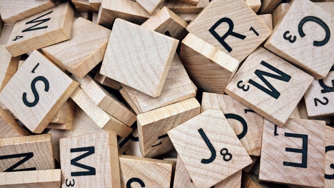 Juegos del lenguaje Las «Investigaciones filosóficas» son un cambio de paradigma con respecto al Wittgenstein del «Tractatus». Dos obras que, por su profundidad y las preguntas que plantean, han creado importantes corrientes en la filosofía del lenguaje. Imagen de Pixabay (CC0).